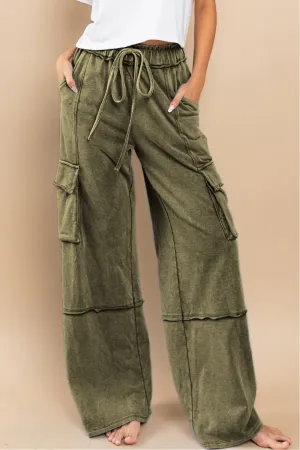 CARGO PANTS IN OLIVE