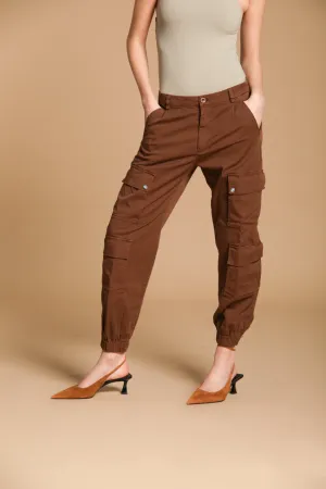 Evita Cargo women's cargo pants in gabardine curvy fit