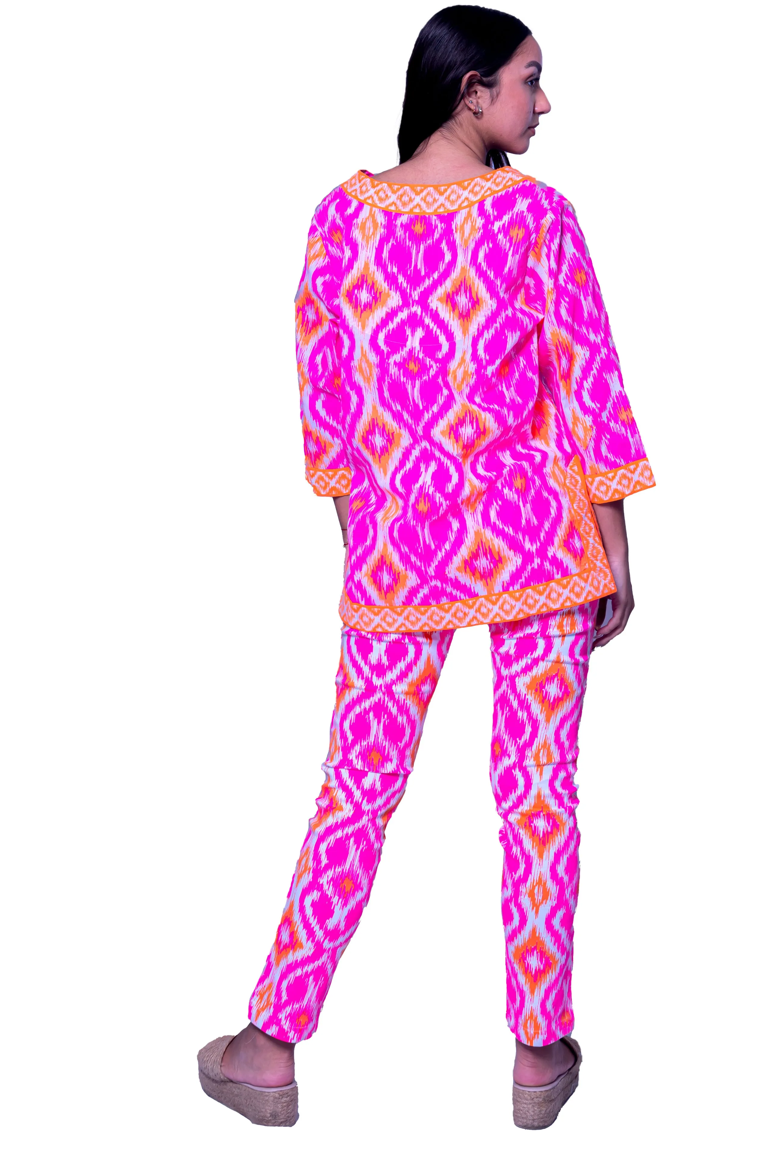 P 1502 Cotton Printed Pant in Pink