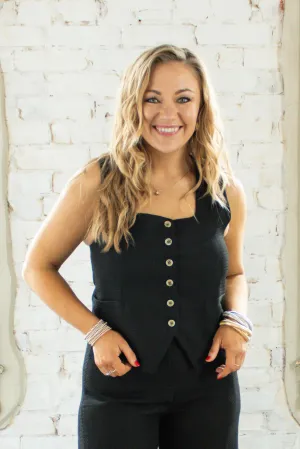 Paula Vest