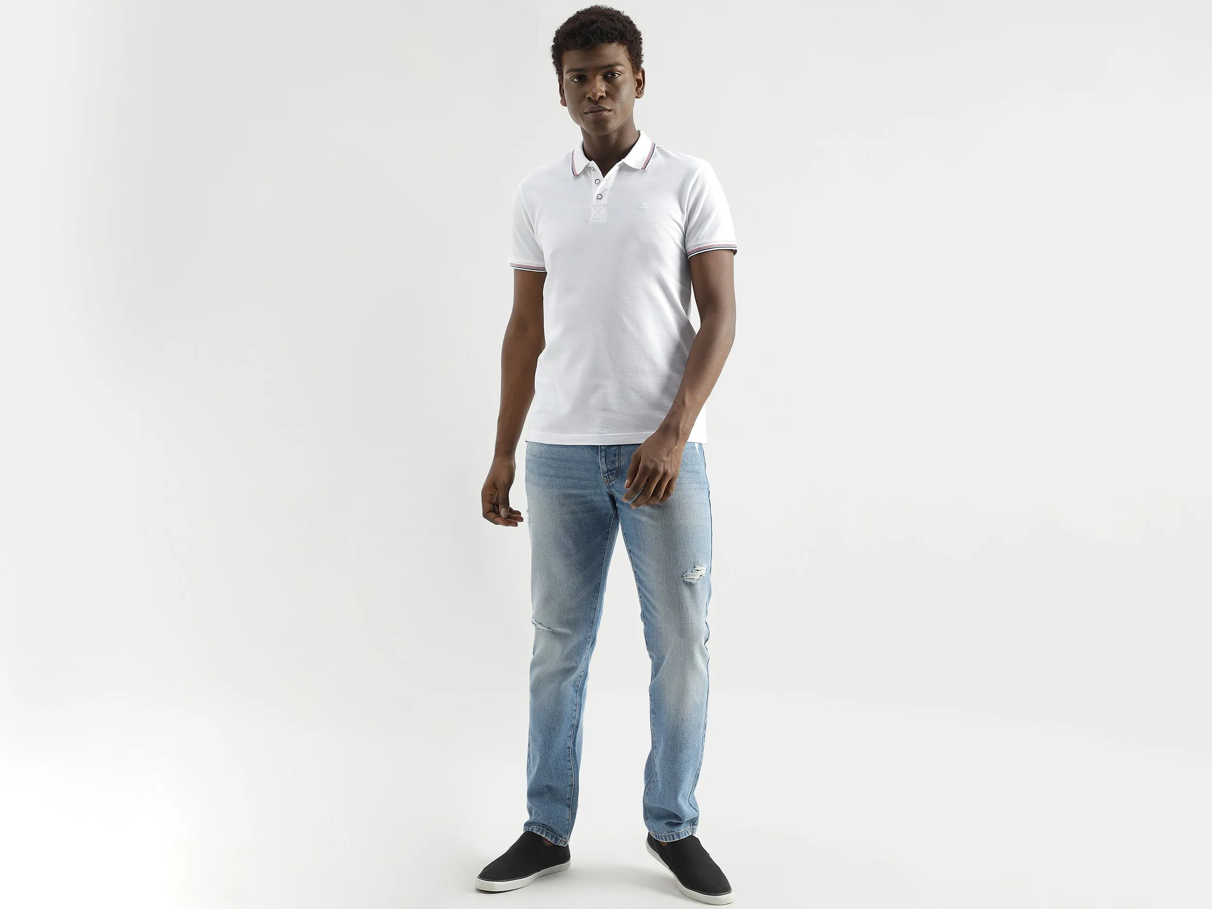 Solid Regular-Fit Jeans With Rugged Detail