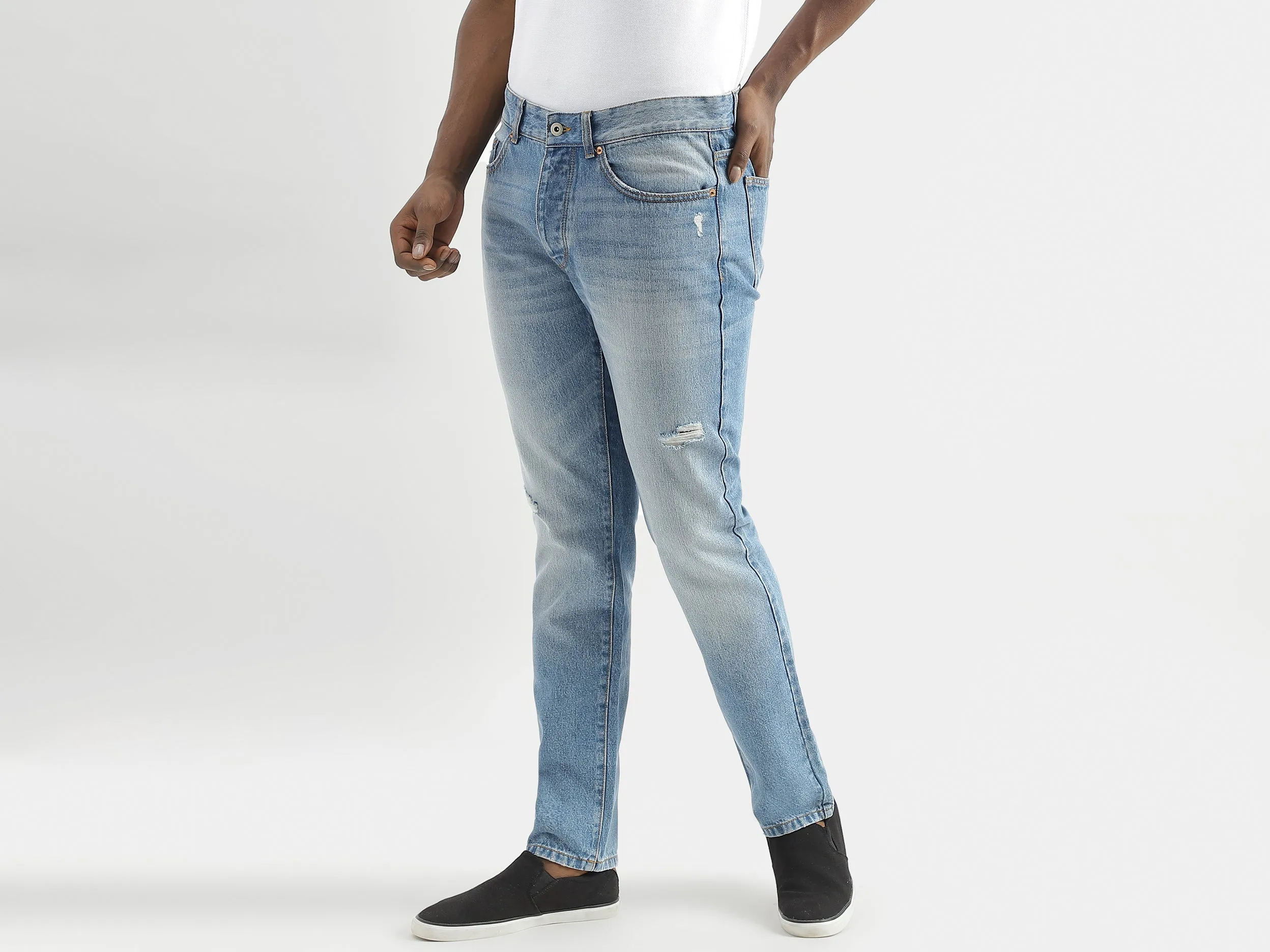 Solid Regular-Fit Jeans With Rugged Detail
